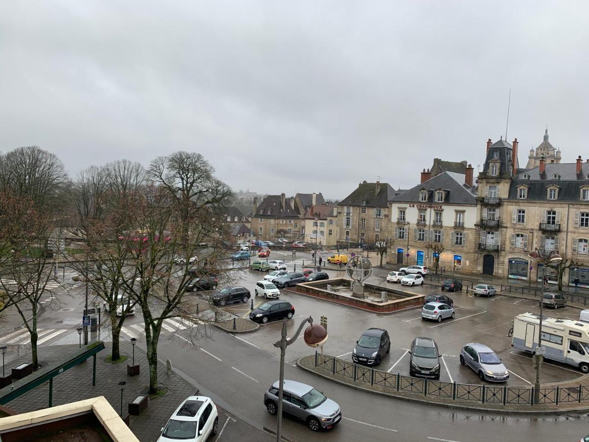 Nos Studios Au Centre Ville A Dole Kültér fotó